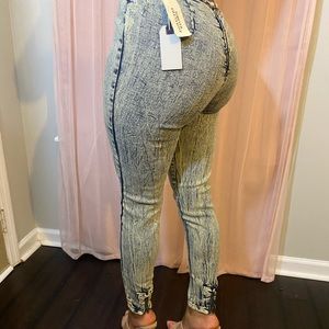 Forever 21 high waisted jeans